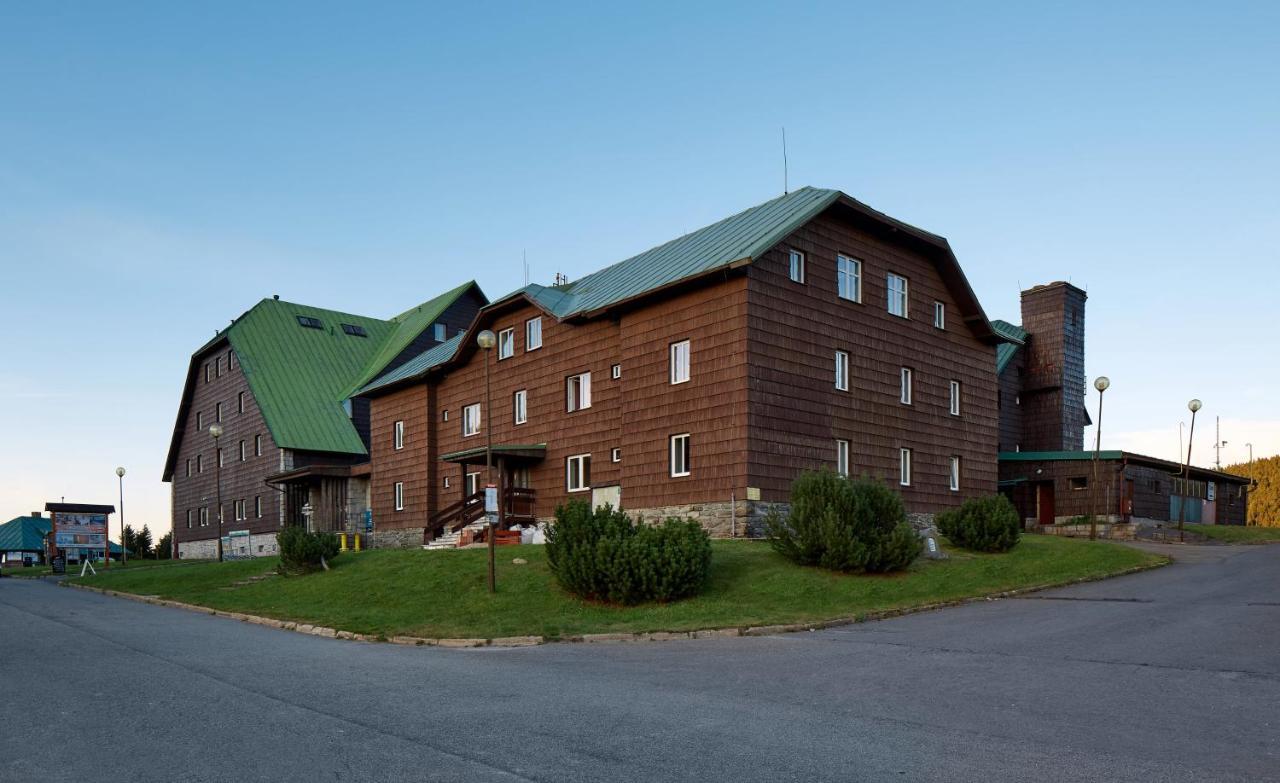 Hotel Cervenohorske Sedlo Loučná nad Desnou المظهر الخارجي الصورة